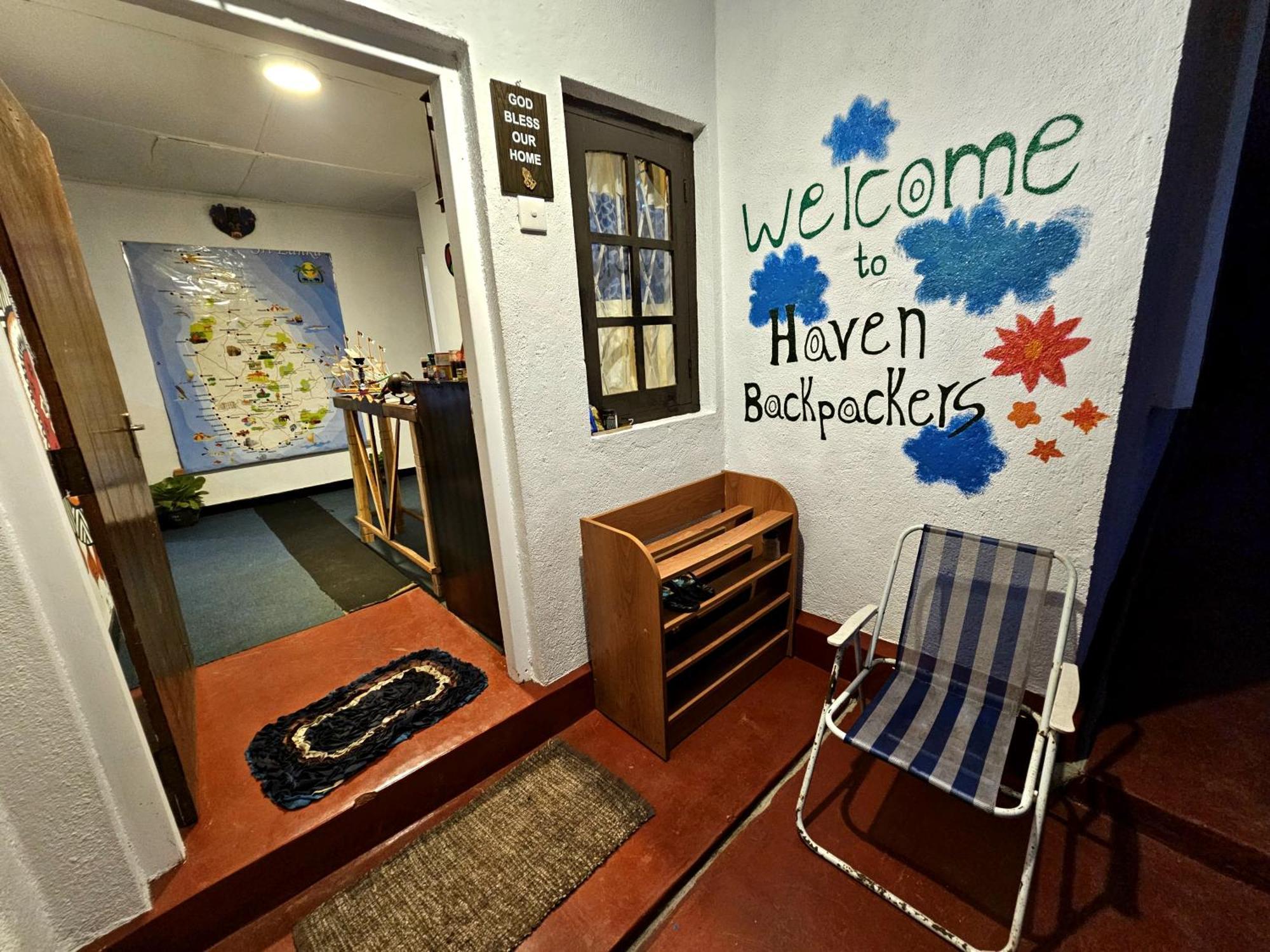 Haven Backpackers Hostel Νουβάρα Ελίγια Εξωτερικό φωτογραφία